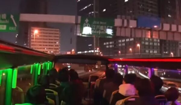 open-car-bus
